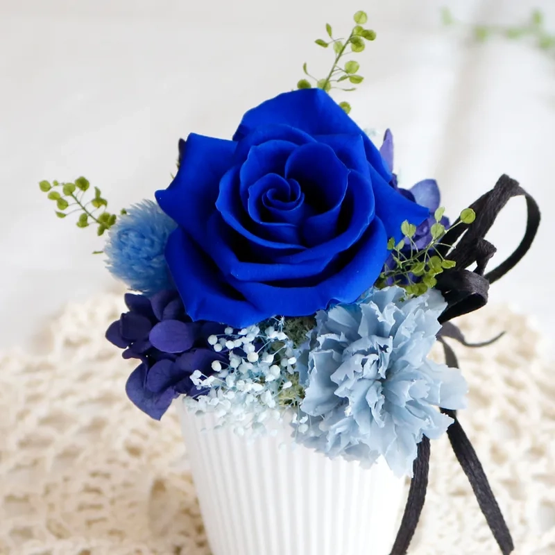 Trải nghiệm vẻ tự nhiên của hoa hồng xanh tự nhiên